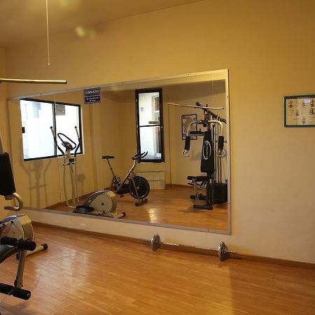 American Inn Hotel & Suites Parral ภายนอก รูปภาพ