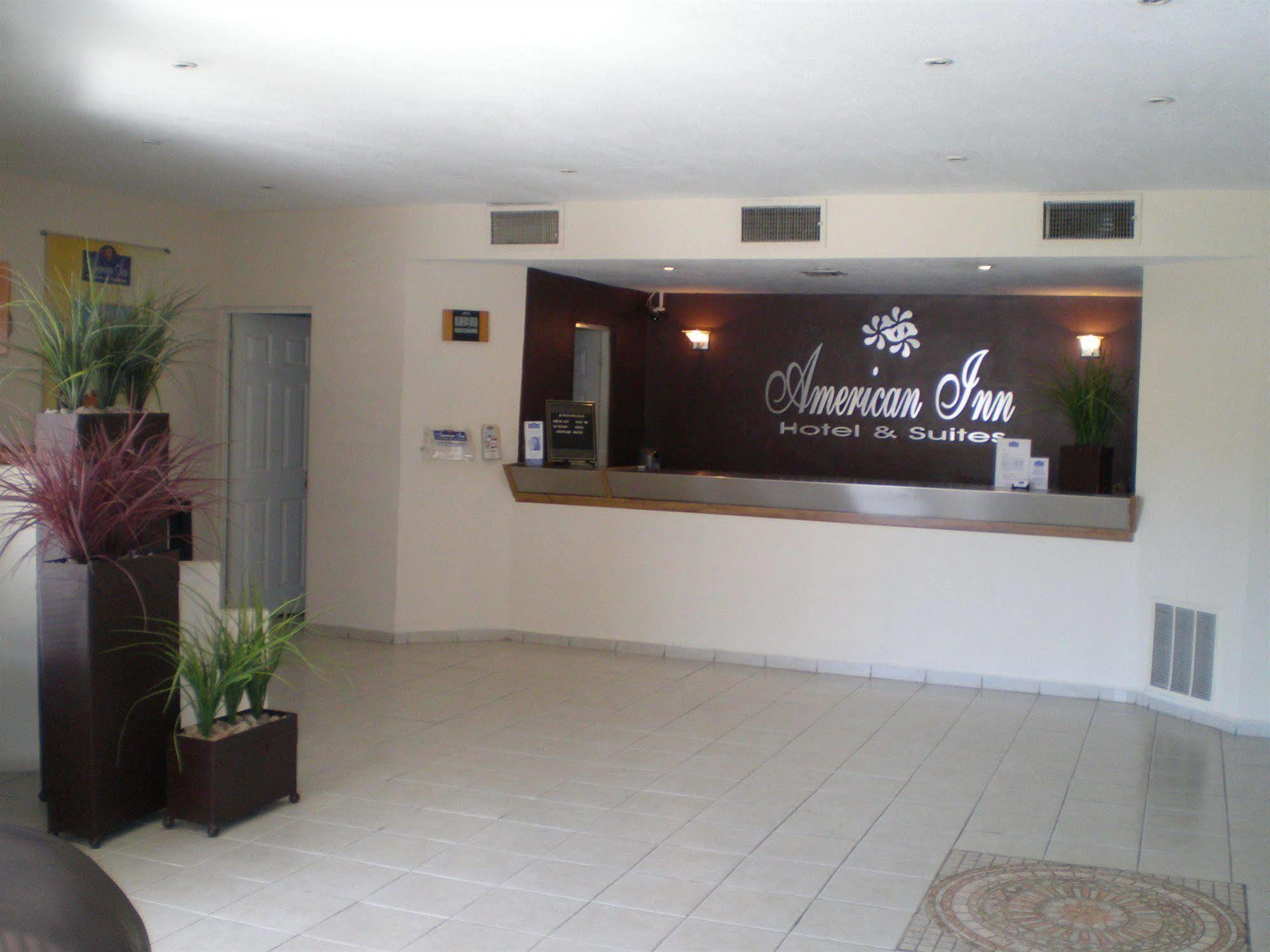 American Inn Hotel & Suites Parral ภายนอก รูปภาพ